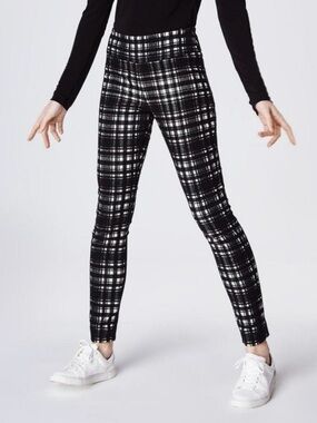 Artelier Nicole Miller Side-Zip Pencil Pants